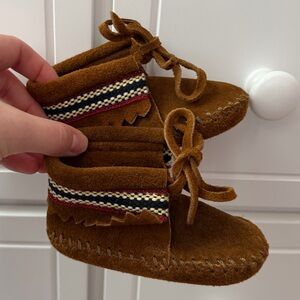Vintage Minnetonka baby booties moccasins brown size 3